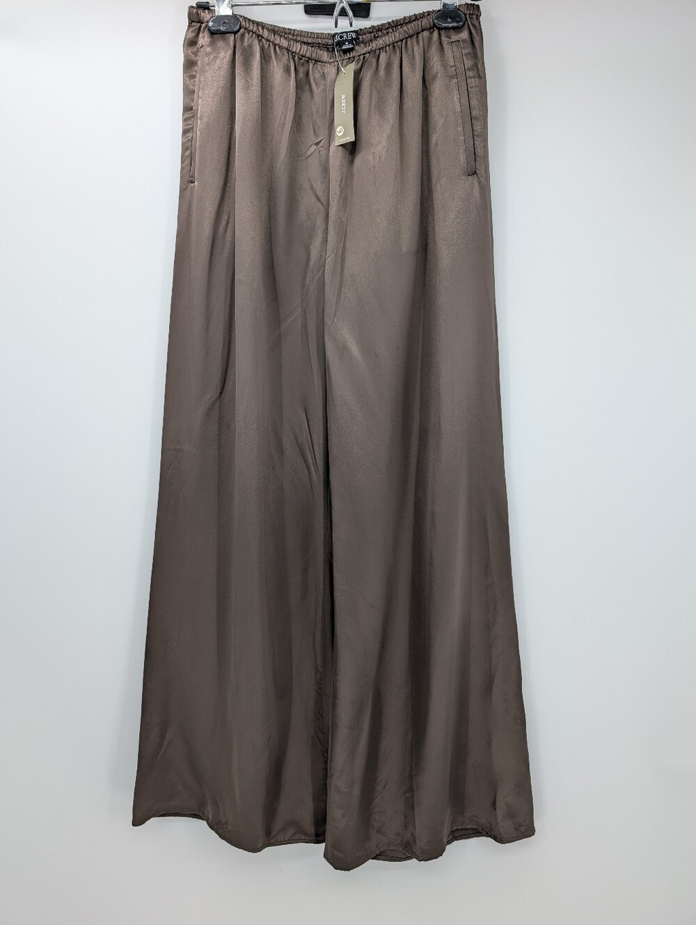 J Crew Petite Cosmo pant in luster charmeuse CN714 Size M Smoky Wood NWT - Picture 6 of 9